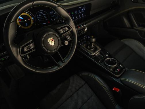 2023 Porsche 911 Carrera T