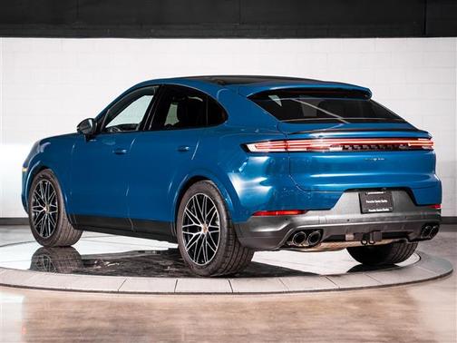 2024 Porsche Cayenne Coupe