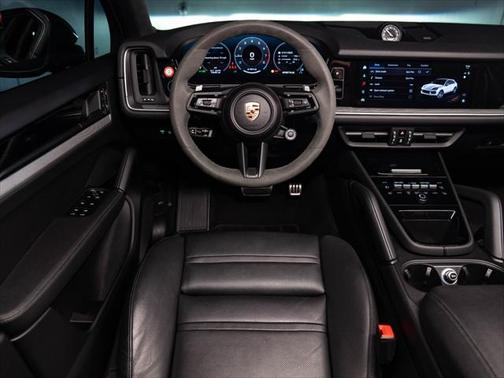 2024 Porsche Cayenne Coupe