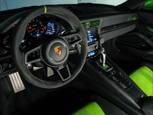 2019 Porsche 911 GT3 RS