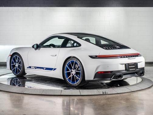2026 Porsche 911 Carrera T