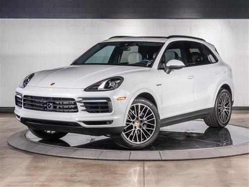 2023 Porsche Cayenne E-Hybrid S