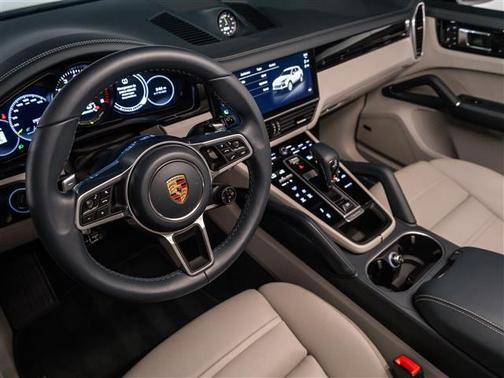 2023 Porsche Cayenne E-Hybrid S