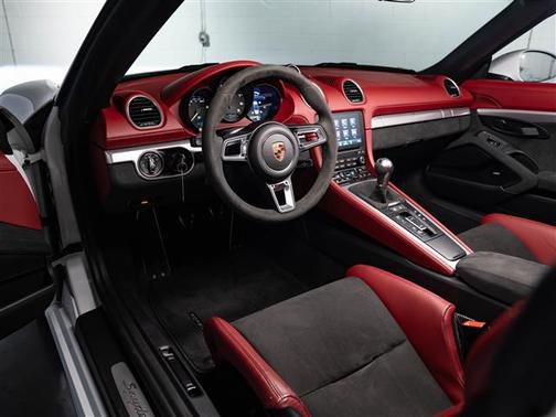 2023 Porsche 718 Spyder Spyder