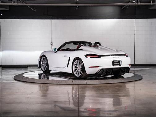 2023 Porsche 718 Spyder Spyder