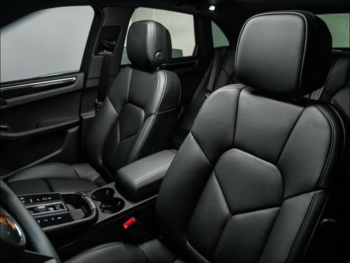 2026 Porsche Macan S