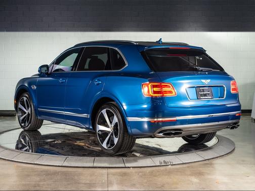 Blue 2019 Bentley Bentayga V8
