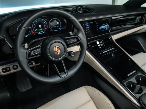 2026 Porsche Panamera 4 E-Hybrid