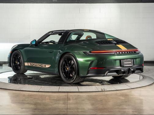 2026 Porsche 911 Targa 4 GTS
