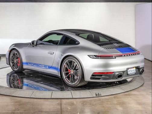 2024 Porsche 911 Carrera S
