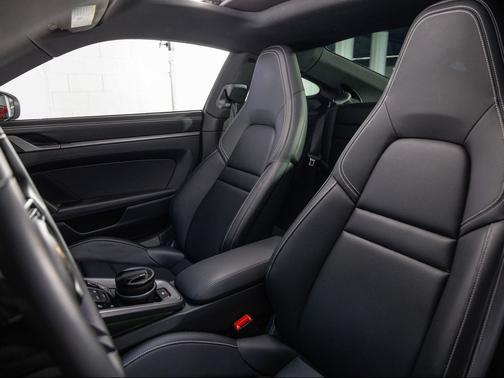 2024 Porsche 911 Carrera S