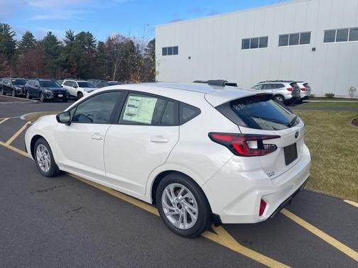 2025 Subaru Impreza Base