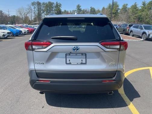 2023 Toyota RAV4 Hybrid XLE