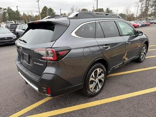2021 Subaru Outback Touring XT