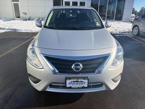 2016 Nissan Versa 1.6 SV