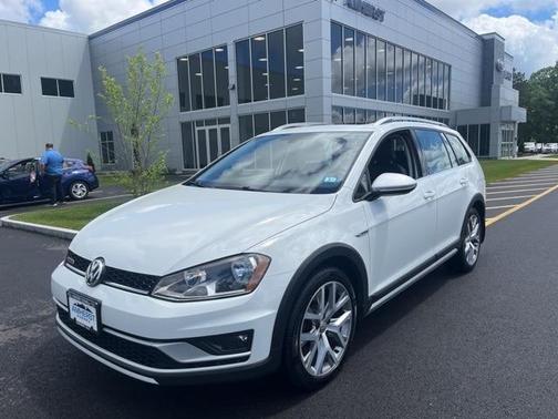2017 Volkswagen Golf Alltrack TSI SEL