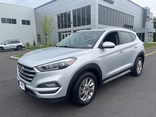 2017 Hyundai TUCSON SE Plus