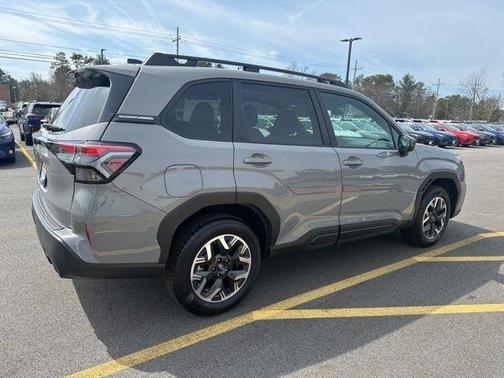Riverrock Green 2026 Subaru Forester Premium