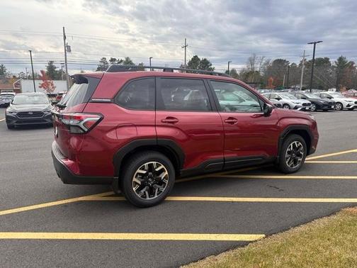 2025 Subaru Forester Premium