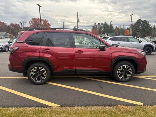 2025 Subaru Forester Premium
