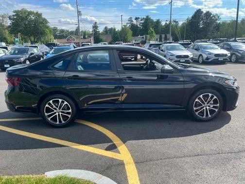 2025 Volkswagen Jetta 1.5T Sport