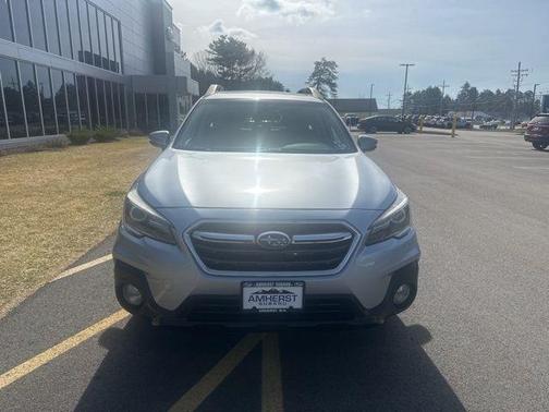 Ice Silver Metallic 2018 Subaru Outback 2.5i Limited