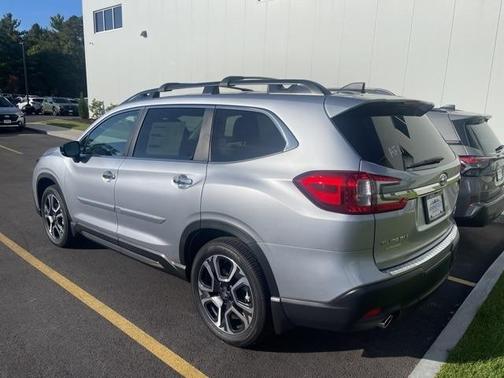 2025 Subaru Ascent Touring