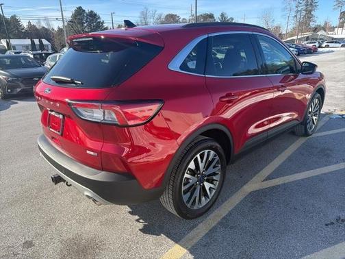 2020 Ford Escape Titanium