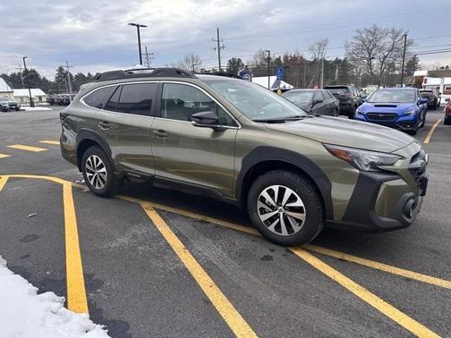 2025 Subaru Outback Premium