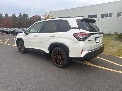 2025 Subaru Forester Hybrid Sport