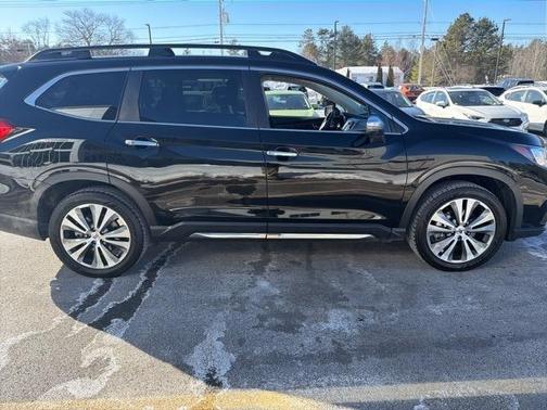 2022 Subaru Ascent Touring 7-Passenger