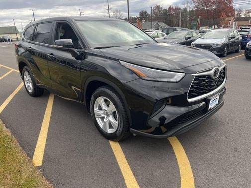 2023 Toyota Highlander L