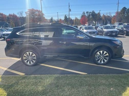 2023 Subaru Outback Touring XT