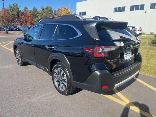2023 Subaru Outback Touring XT