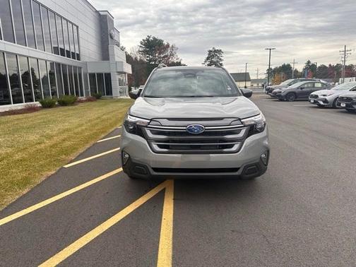 2025 Subaru Forester Hybrid Premium