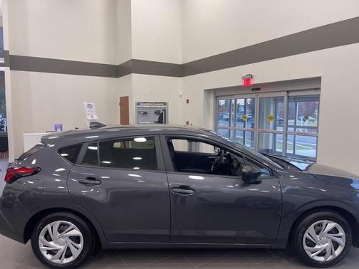 2025 Subaru Impreza Base