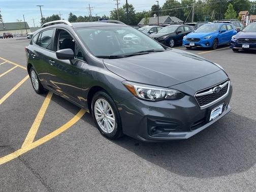 2018 Subaru Impreza 2.0i Premium