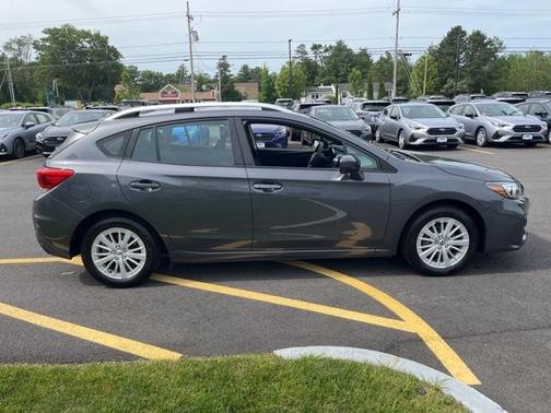 2018 Subaru Impreza 2.0i Premium