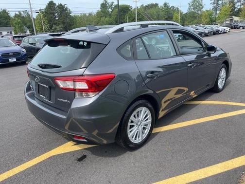 2018 Subaru Impreza 2.0i Premium