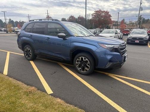 2025 Subaru Forester Premium