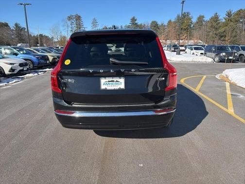 2025 Volvo XC90 Plug-In Hybrid T8 Plus 7-Seater