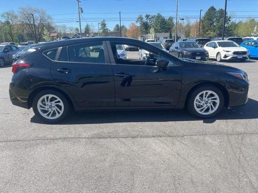 2024 Subaru Impreza Base