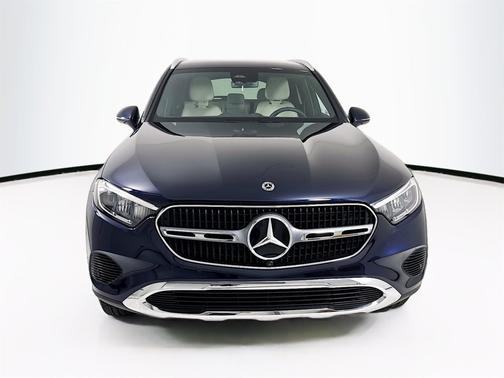 2024 Mercedes-Benz GLC 300