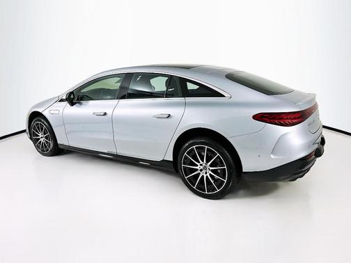 Cirrus Silver Metallic 2026 Mercedes-Benz EQS 450 Base 4MATIC