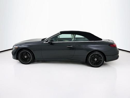 Graphite Gray Metallic 2026 Mercedes-Benz CLE 300 Base 4MATIC