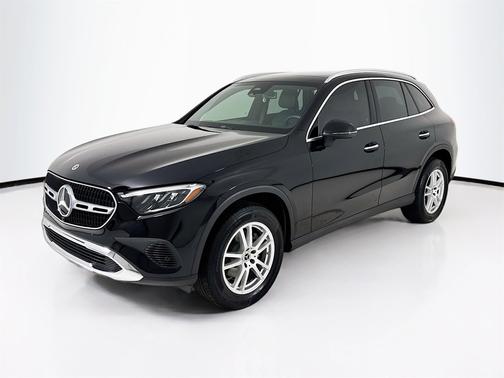 2025 Mercedes-Benz GLC 300 