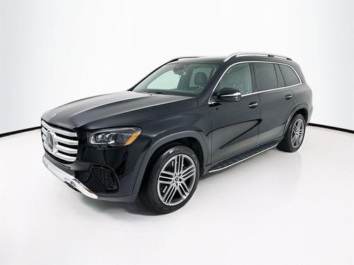 2025 Mercedes-Benz GLS 450