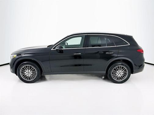 2026 Mercedes-Benz GLC 300 Base