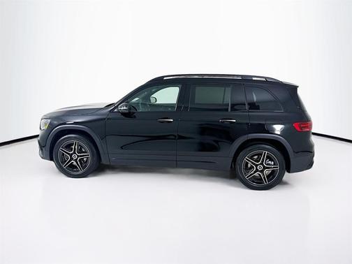 2026 Mercedes-Benz GLB 250 Base 4MATIC