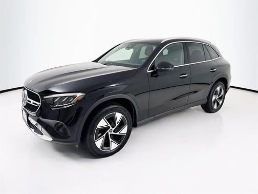 2024 Mercedes-Benz GLC 300 